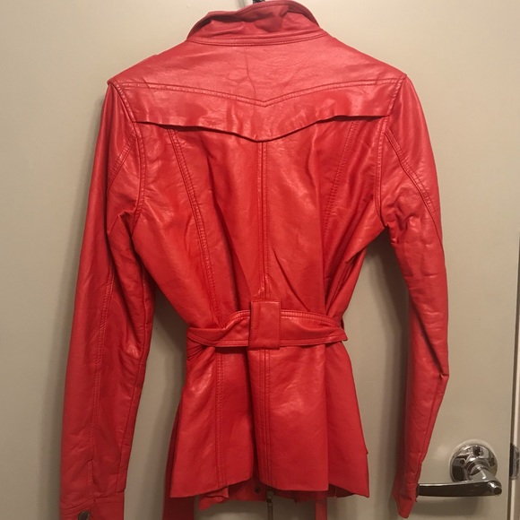 Red(ish) pleather jacket 🧥 - Picture 5 of 5